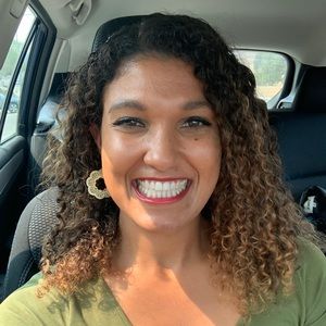 Meet your Posher, Amanda